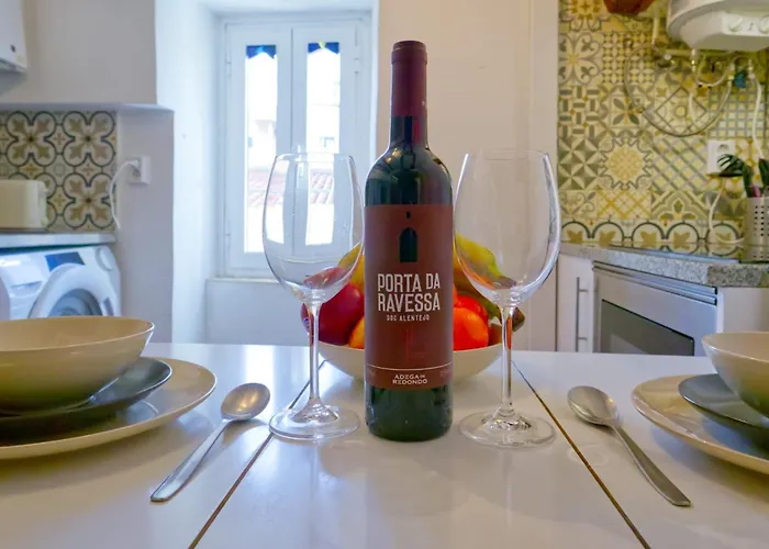 Cozy In The Heart Of Apartment *